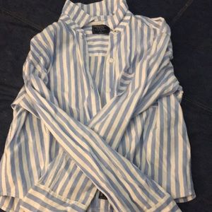Women’s button up blouse